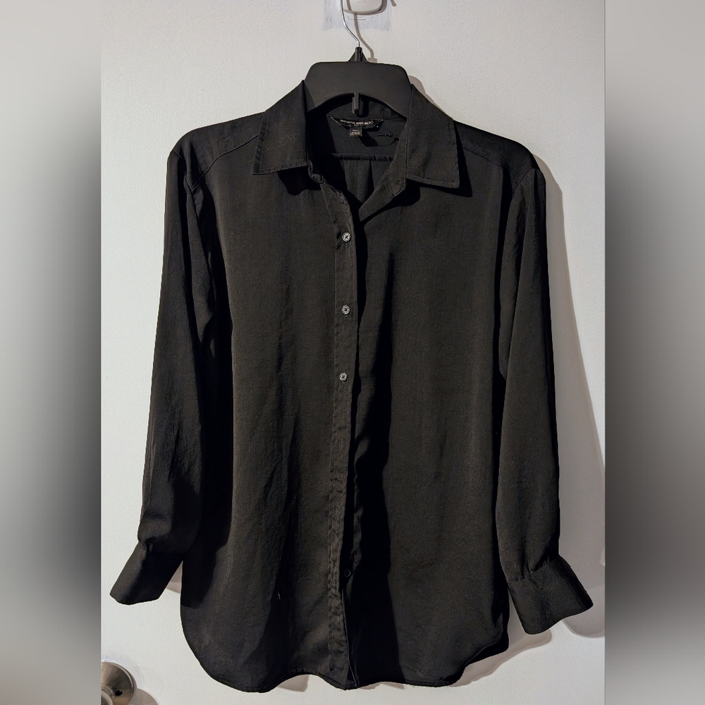 Banana Republic Factory Silky Button Down